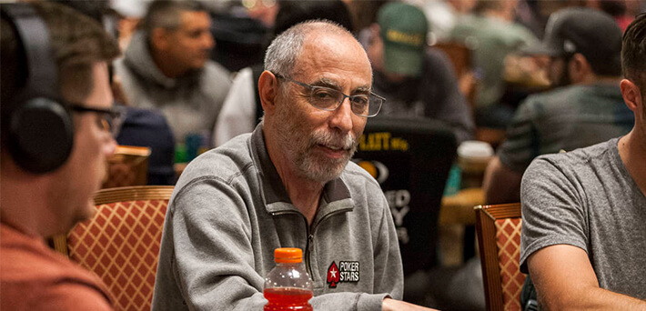Barry Greenstein talks about an armed robbery with Phil Ivey