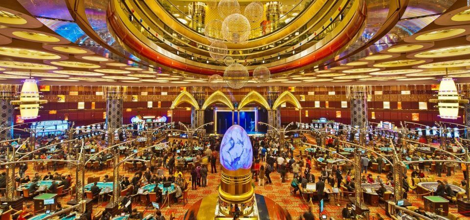 oronavirus outbreak causes Macau Casinos to shut down!