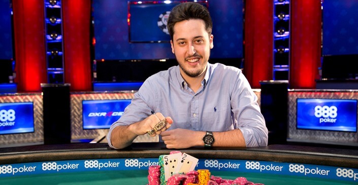 Adrian Mateos Poker