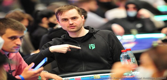 Daniel Negreanu ranks Martin Kabrhel and Jake Schindler as worst company at the poker table