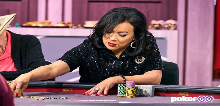 Jennifer Tilly Says She Is Psychic And Her Ability Helps to Win at Poker