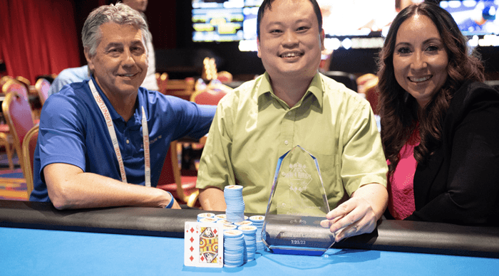 American Idol contestant and poker player William Hung loses everything due to gambling addiction